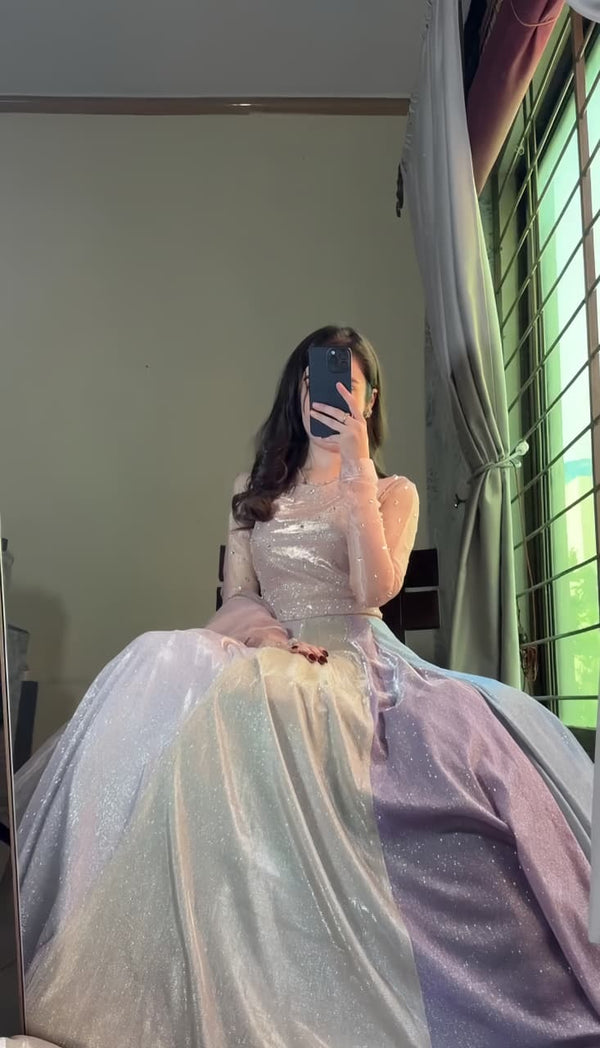 🌙 Moon Light Shimmer Maxi – Elegant & Timeless Shine